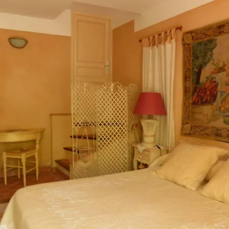 Le Bastidon Saint-michel Bed and Breakfast Σαιντ-Μαξίμ