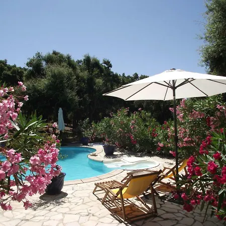Le Bastidon Saint-michel 3* Sainte-Maxime
